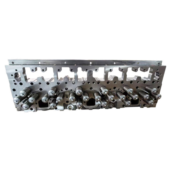CUMMINS L10 Cylinder Head Assembly - Image 2