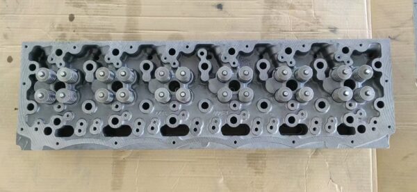 ⁦YuChai L3000 cylinder head assembly⁩ - الصورة ⁦5⁩